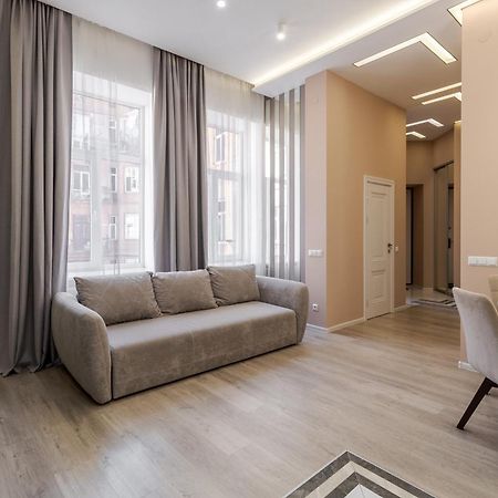 Royal Stylish Apartment In The Old City Lviv Kültér fotó