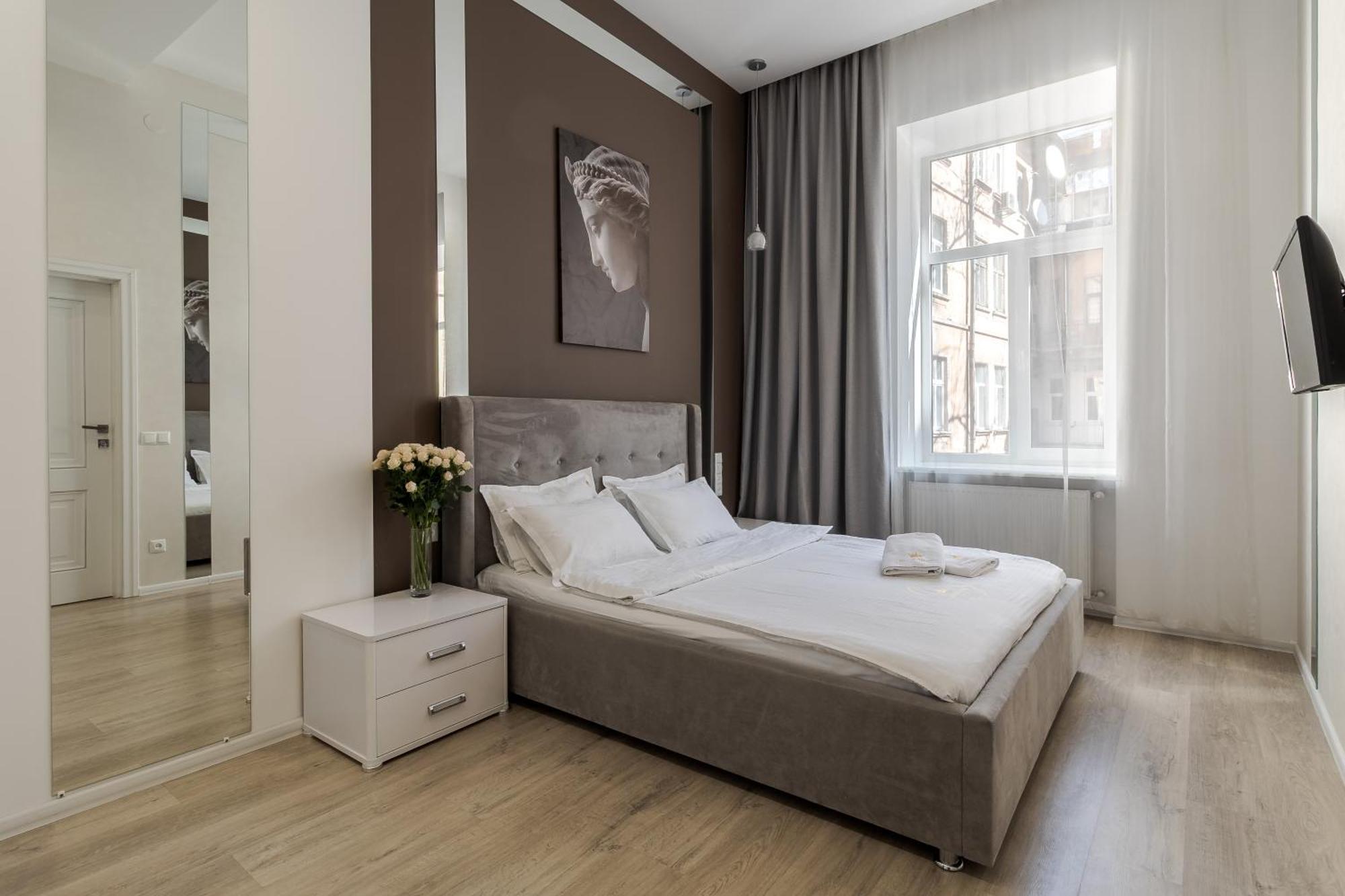 Royal Stylish Apartment In The Old City Lviv Kültér fotó