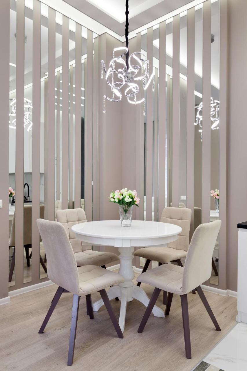 Royal Stylish Apartment In The Old City Lviv Kültér fotó